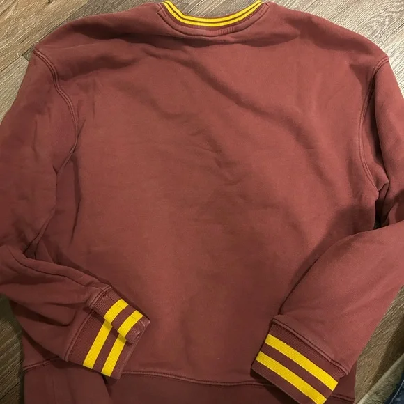Levi's Men's Maroon Sweater with Duck - Picture 5 of 5